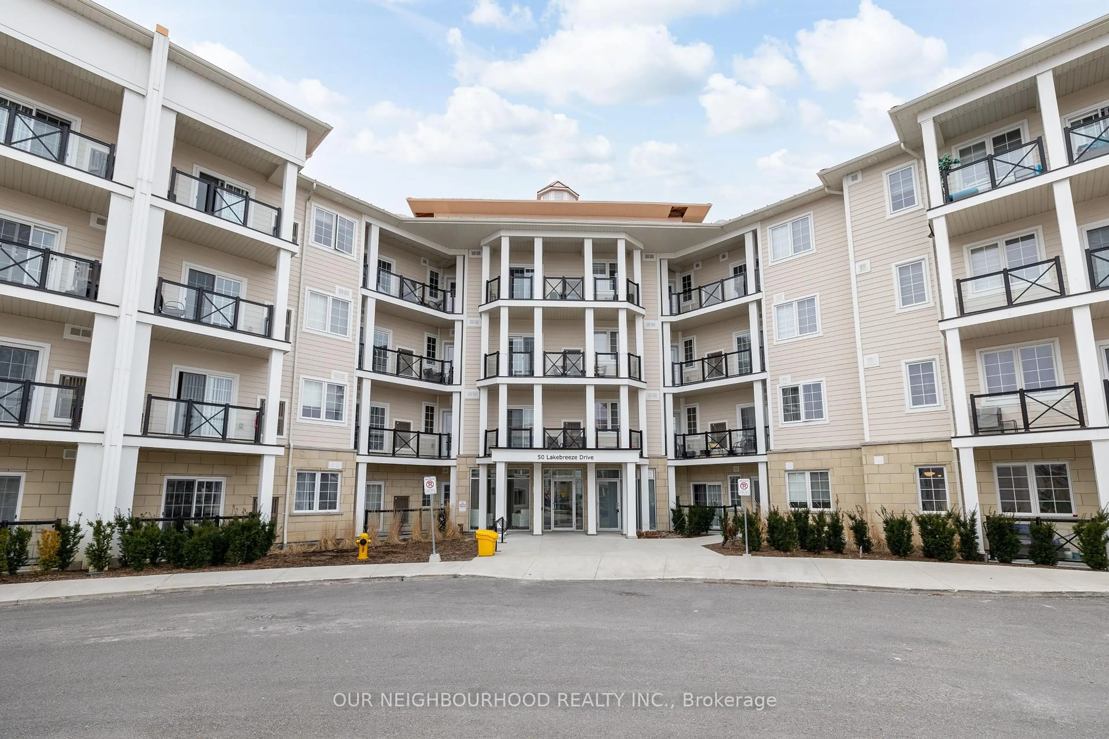 Unknown for 50 Lakebreeze Dr #301, Clarington Ontario L1B 0V9