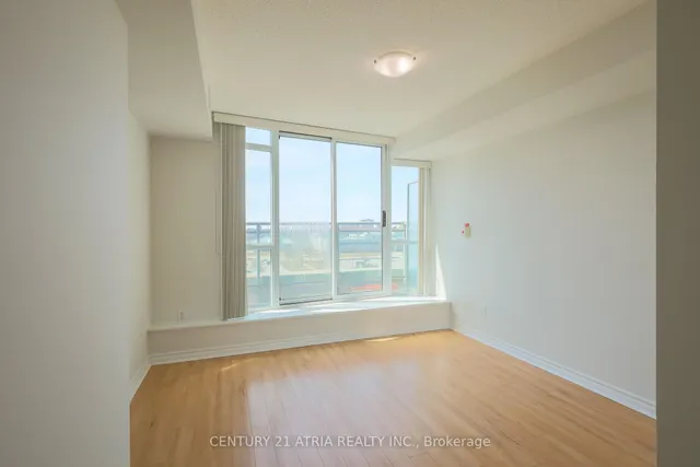 Additional property image - 2020 Mcnicoll Ave Unit 719