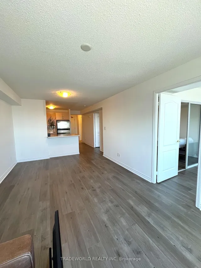 Additional property image - 2020 Mcnicoll Ave Unit 512