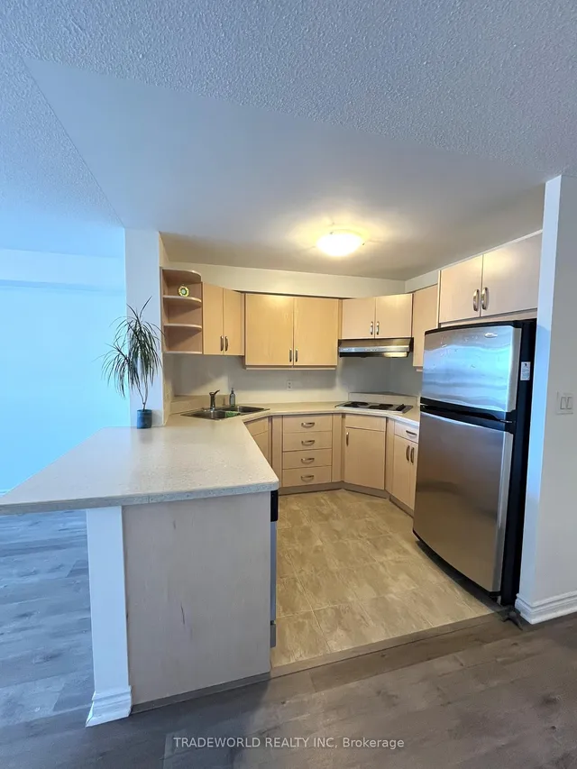 Additional property image - 2020 Mcnicoll Ave Unit 512
