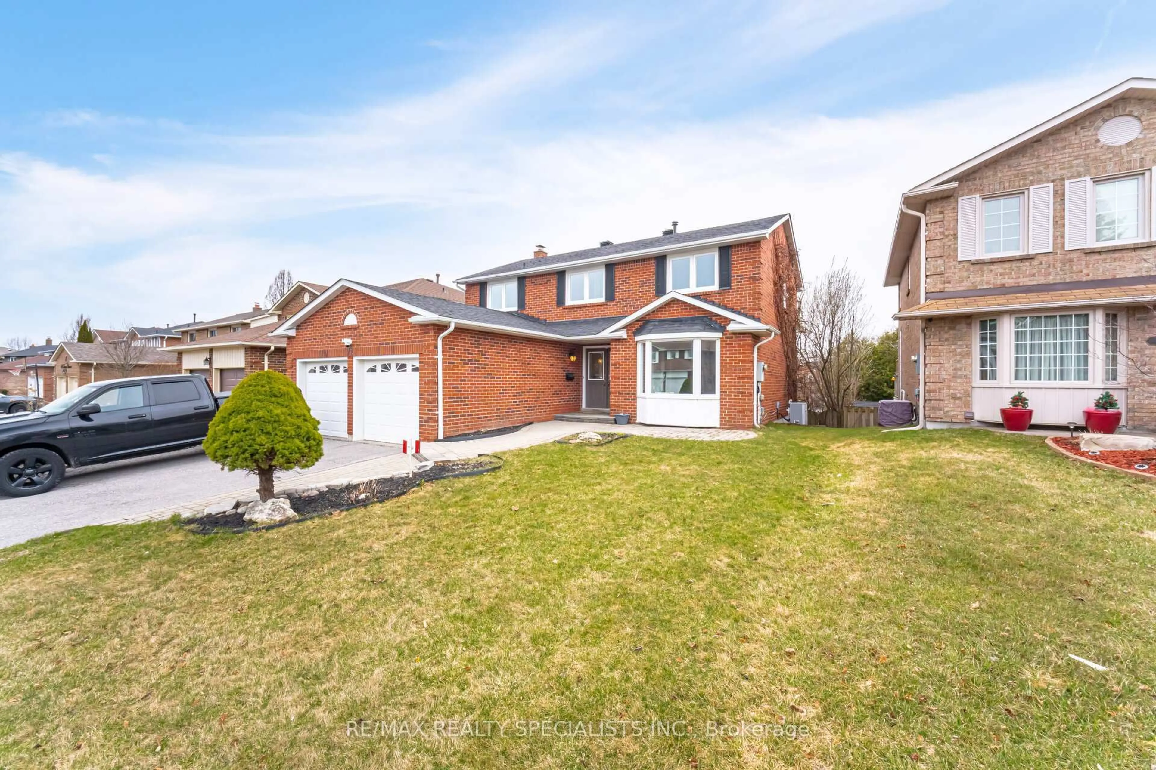 Home with brick exterior material, street for 72 Farrow Cres, Ajax Ontario L1S 4W5