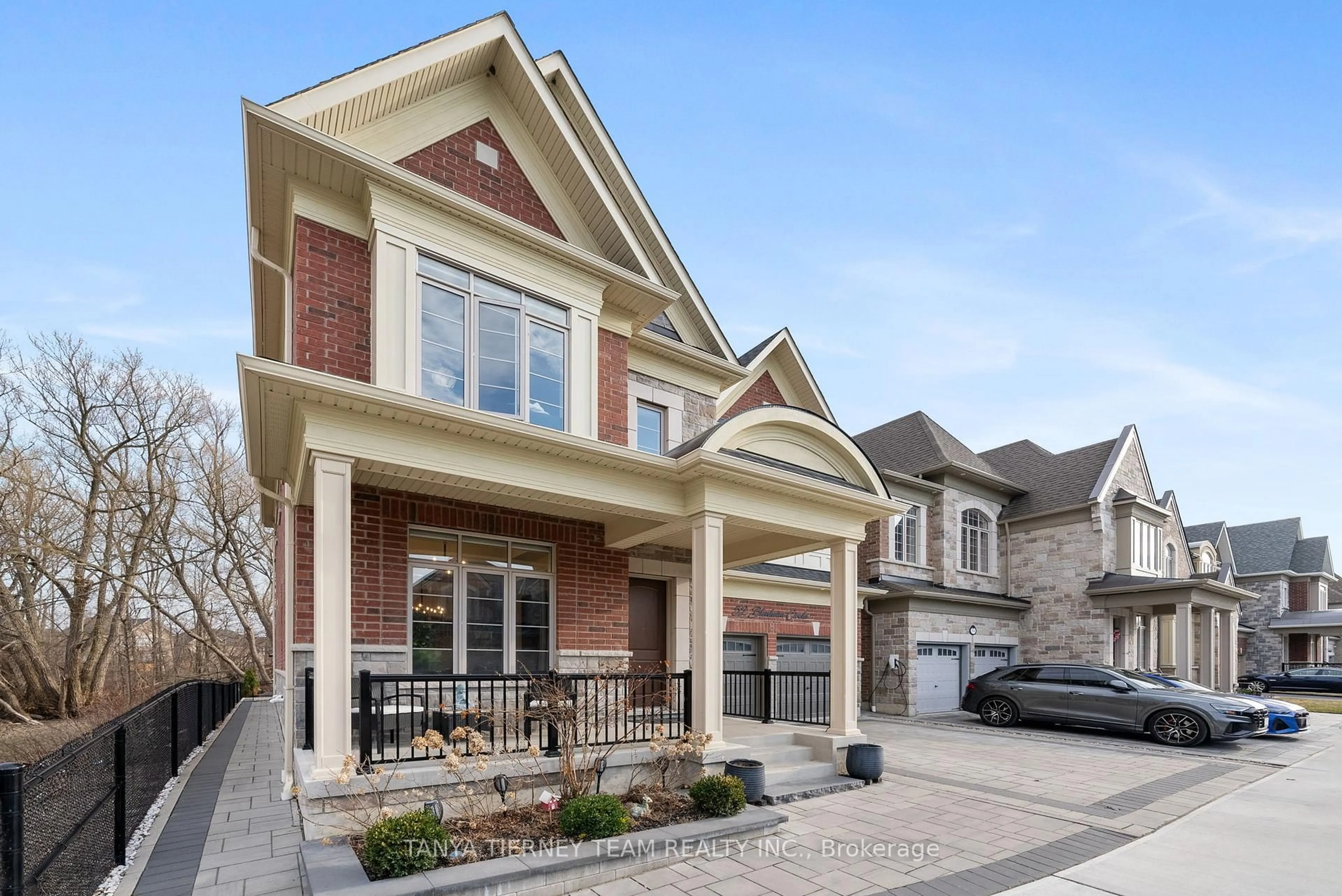 Home with brick exterior material, street for 52 Blenheim Circ, Whitby Ontario L1P 0E2