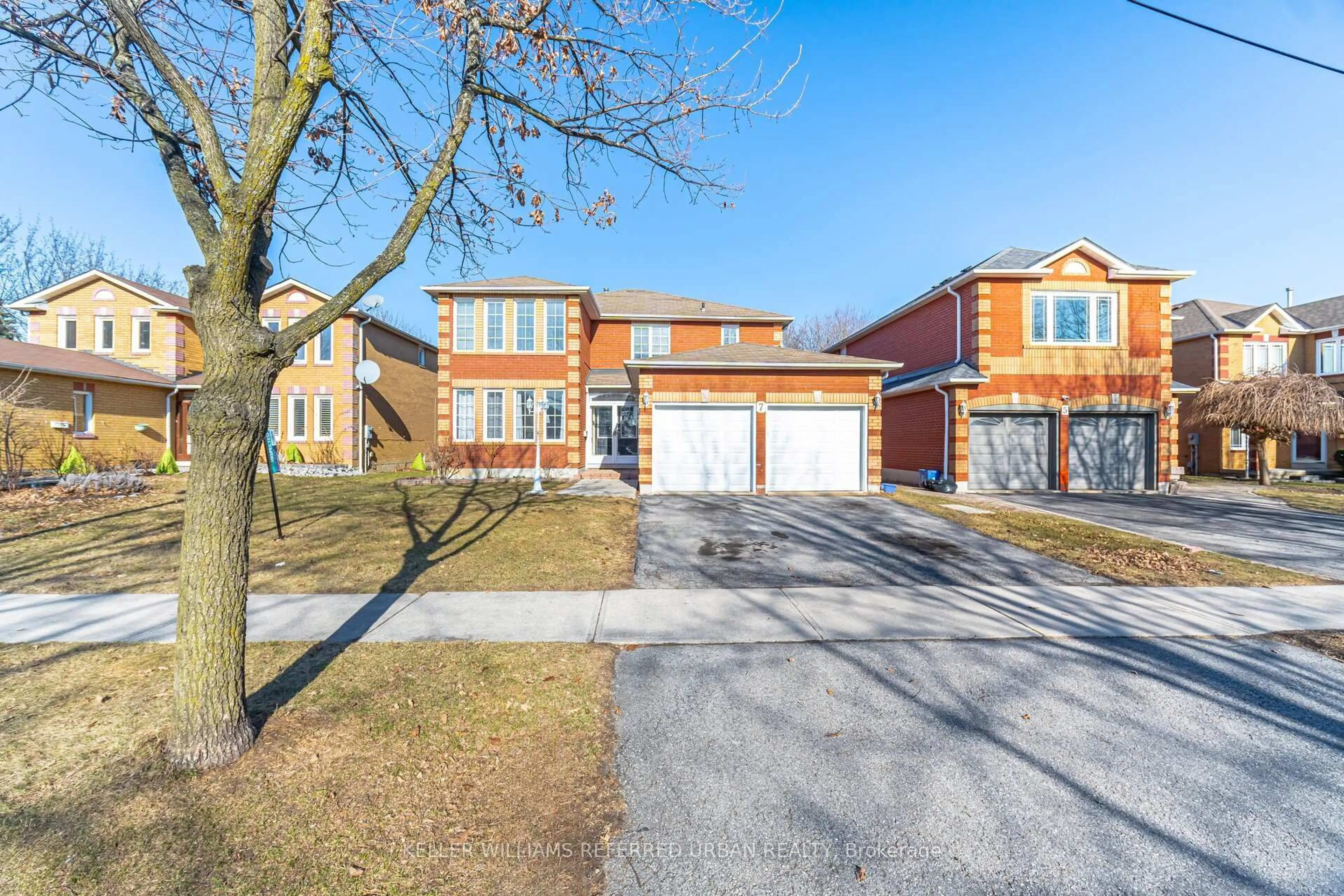 Home with brick exterior material, street for 7 Holmes Cres, Ajax Ontario L1T 3R6