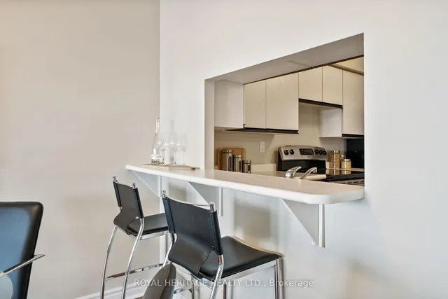 Additional property image - 4 Park Vista Cres Unit 1203