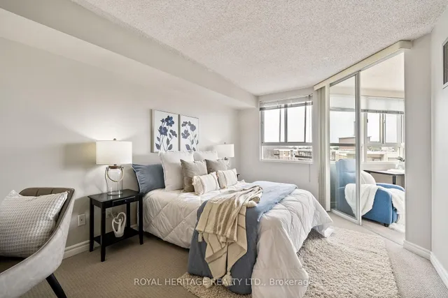 Additional property image - 4 Park Vista Cres Unit 1203