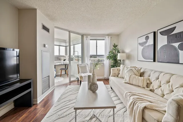 Additional property image - 4 Park Vista Cres Unit 1203