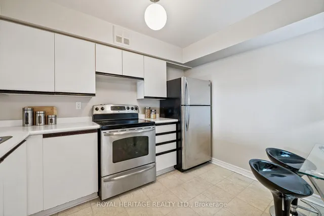 Additional property image - 4 Park Vista Cres Unit 1203