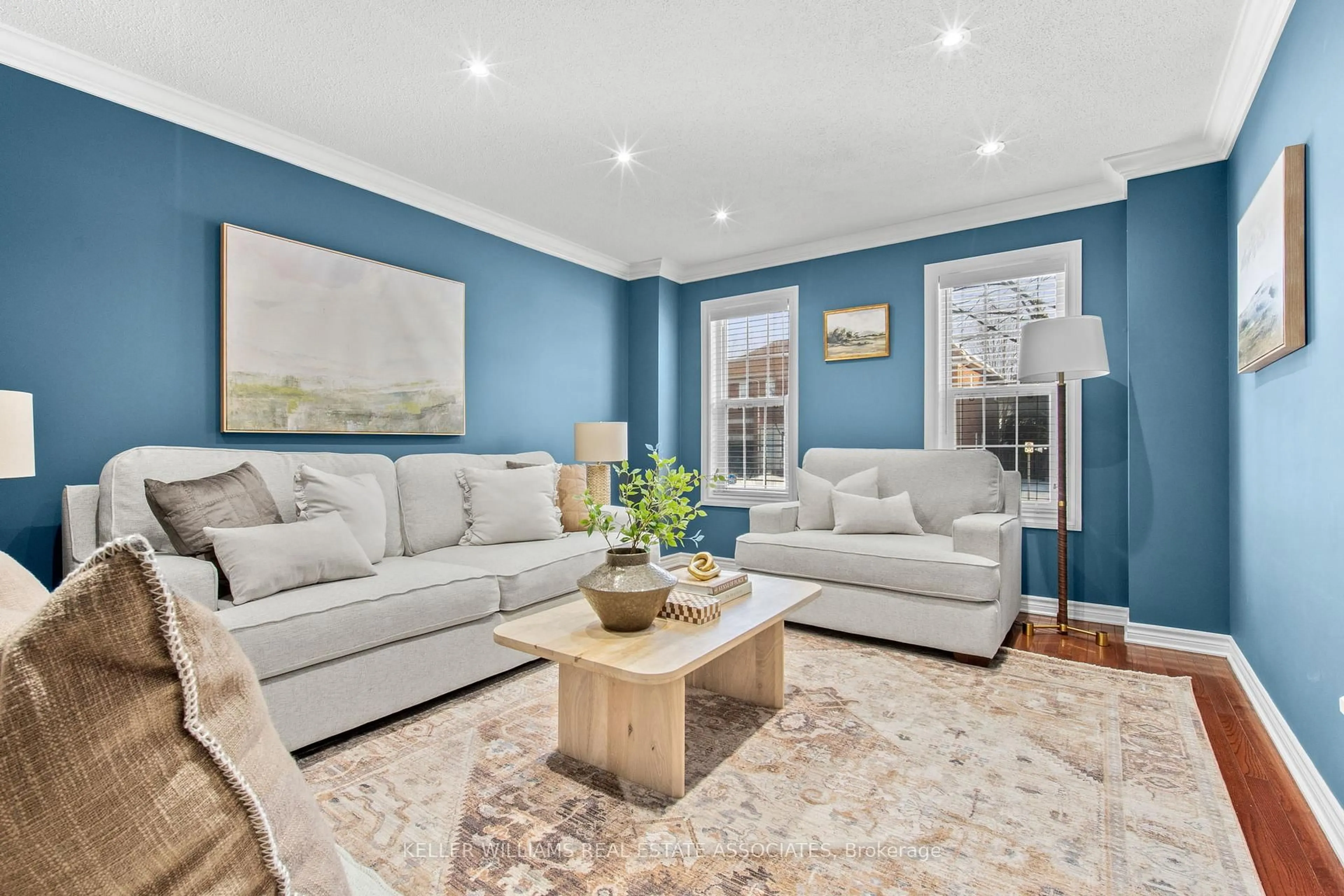 Living room with furniture, unknown for 10 Westacott Cres, Ajax Ontario L1T 4H6