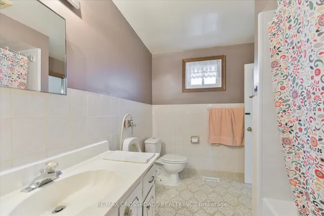 Additional property image - 48 Phillip Ave