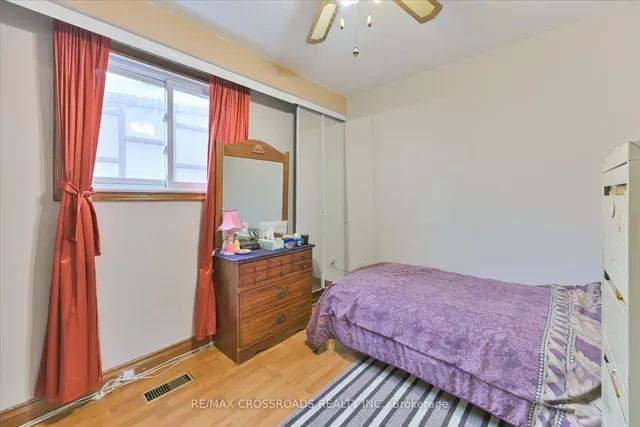 Additional property image - 48 Phillip Ave