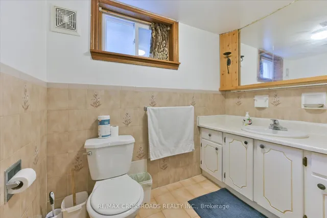 Additional property image - 48 Phillip Ave