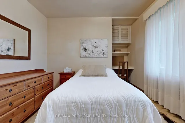 Additional property image - 17 Oakworth Cres