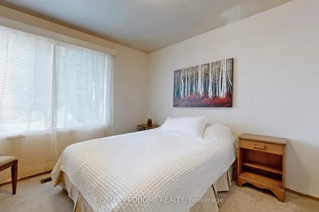 Additional property image - 17 Oakworth Cres