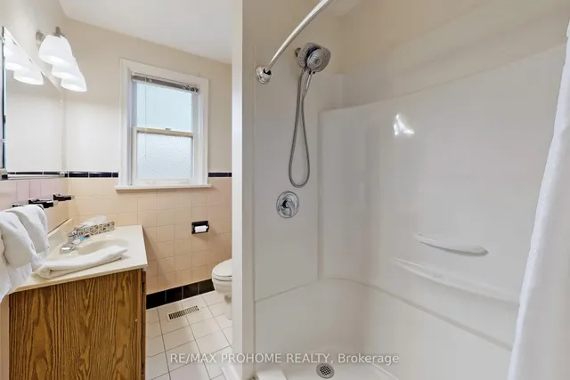 Additional property image - 17 Oakworth Cres