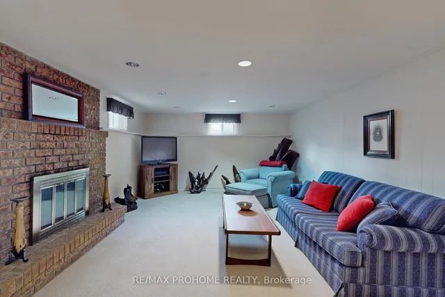 Additional property image - 17 Oakworth Cres