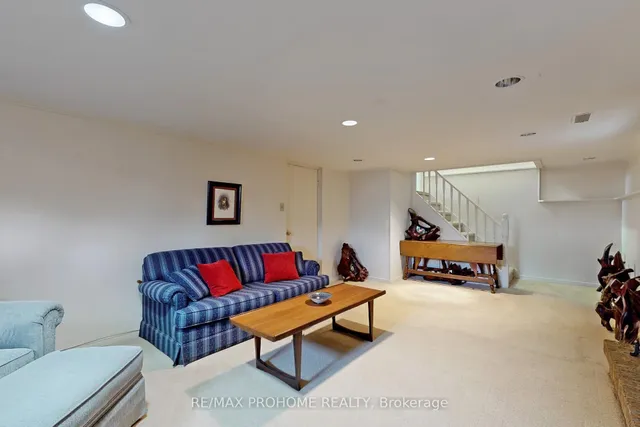 Additional property image - 17 Oakworth Cres