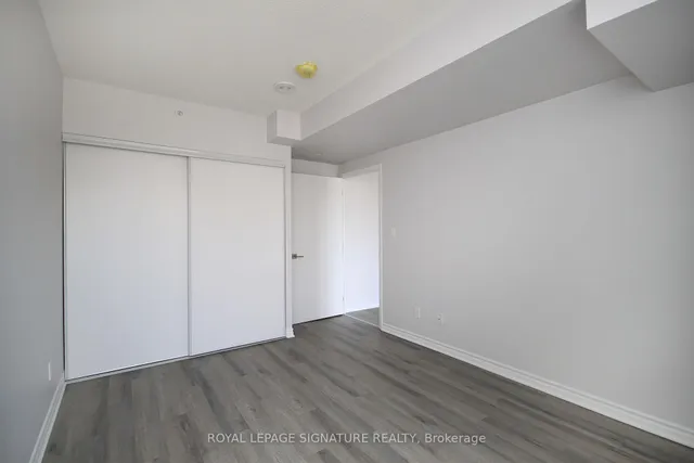 Additional property image - 1 Falaise Rd Unit 212