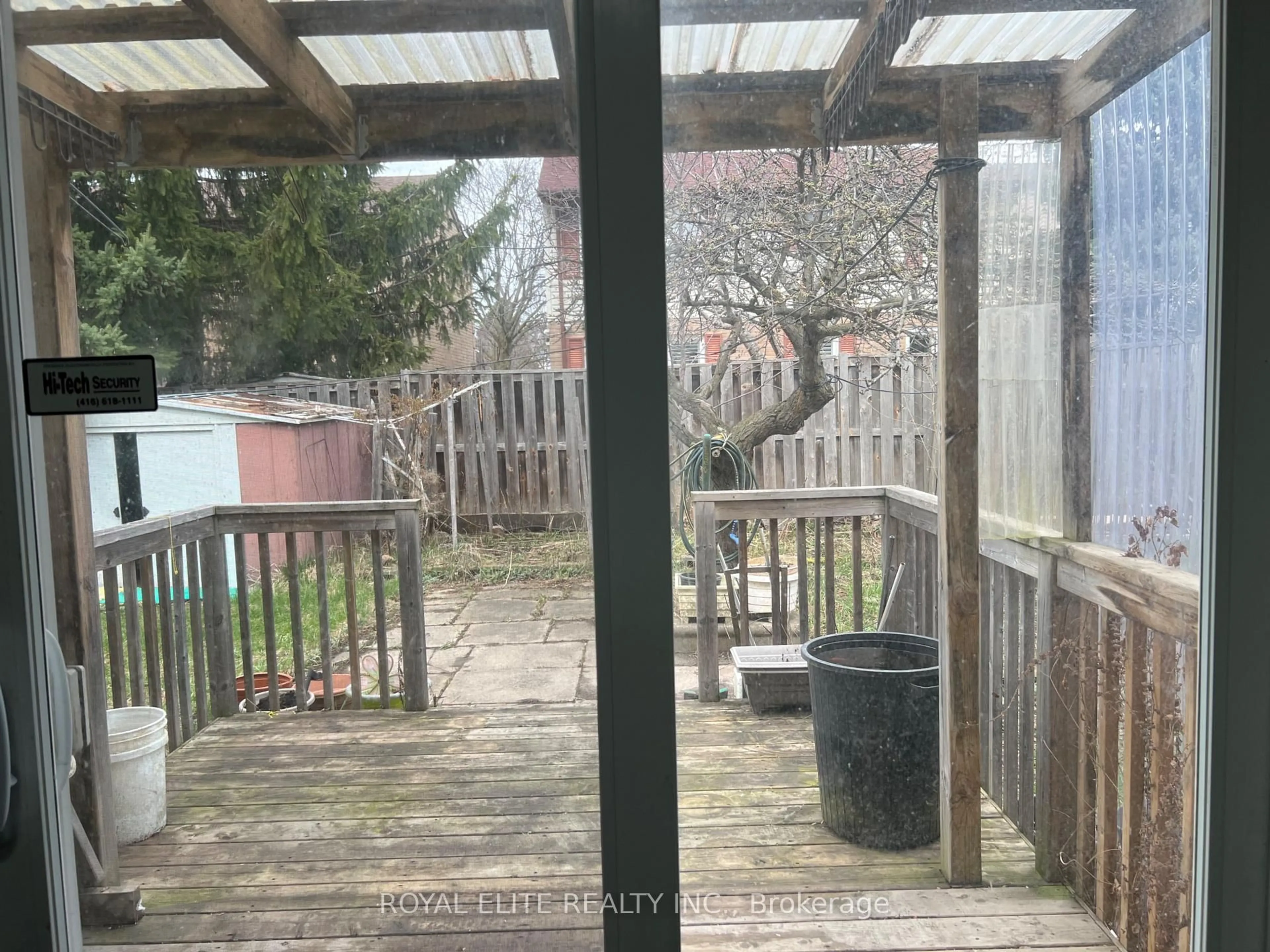 Unknown for 6 Belinda Sq, Toronto Ontario M1W 3M2