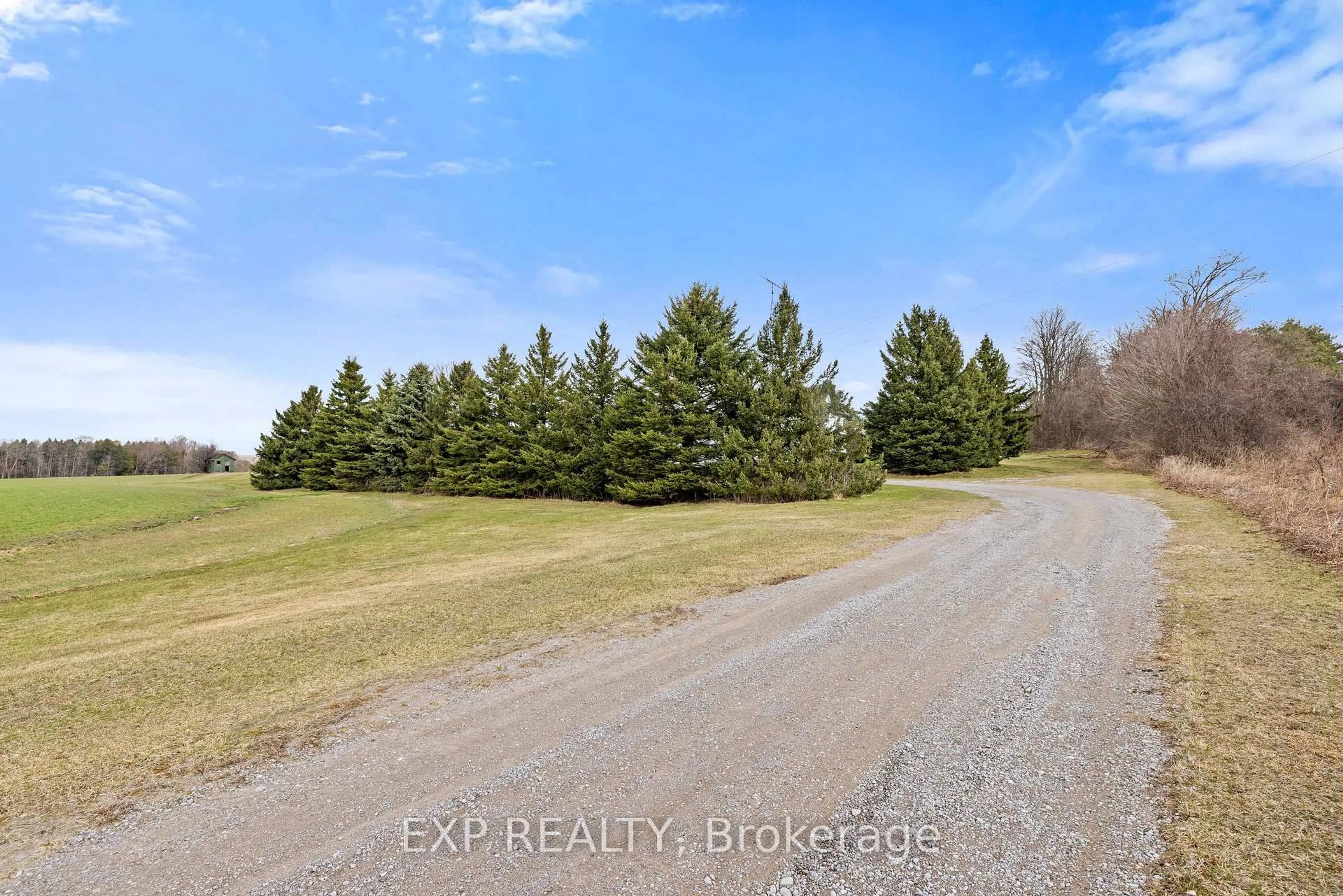 A pic from outside/outdoor area/front of a property/back of a property/a pic from drone, unknown for 3070 Taunton Rd, Clarington Ontario L1C 7A6