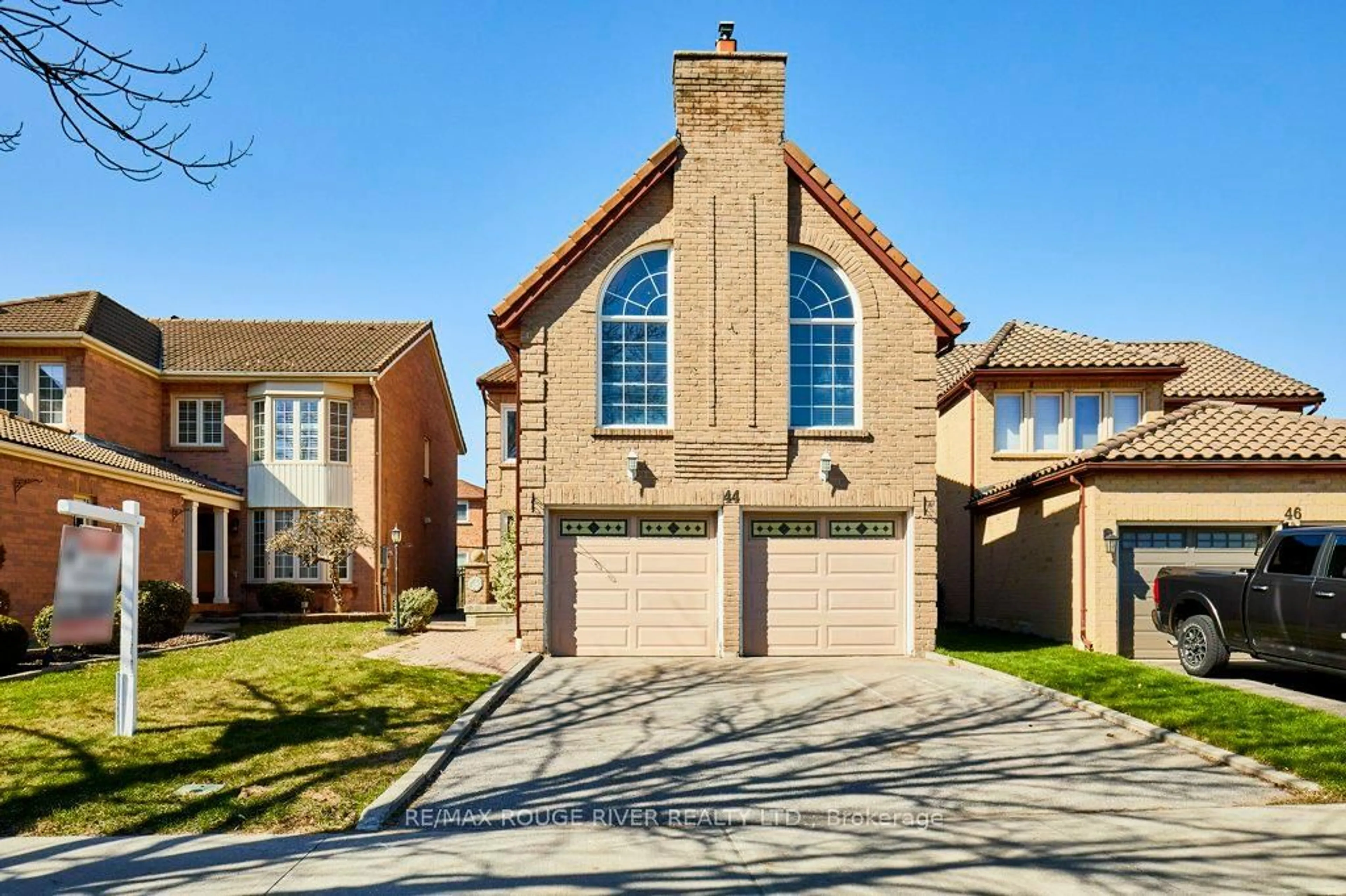 Home with brick exterior material, street for 44 Carlisle Cres, Toronto Ontario M1B 4X5