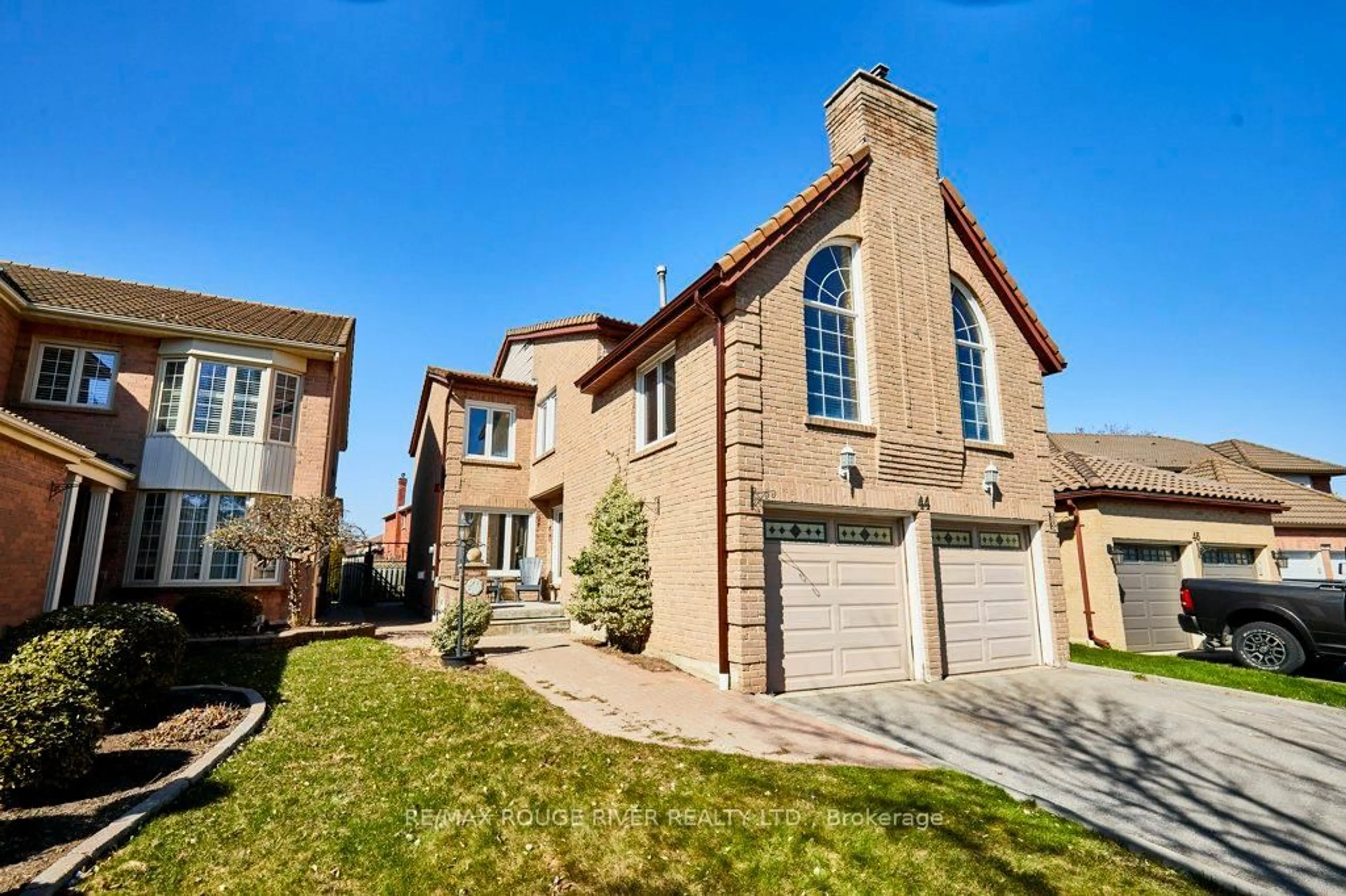 Home with brick exterior material, street for 44 Carlisle Cres, Toronto Ontario M1B 4X5