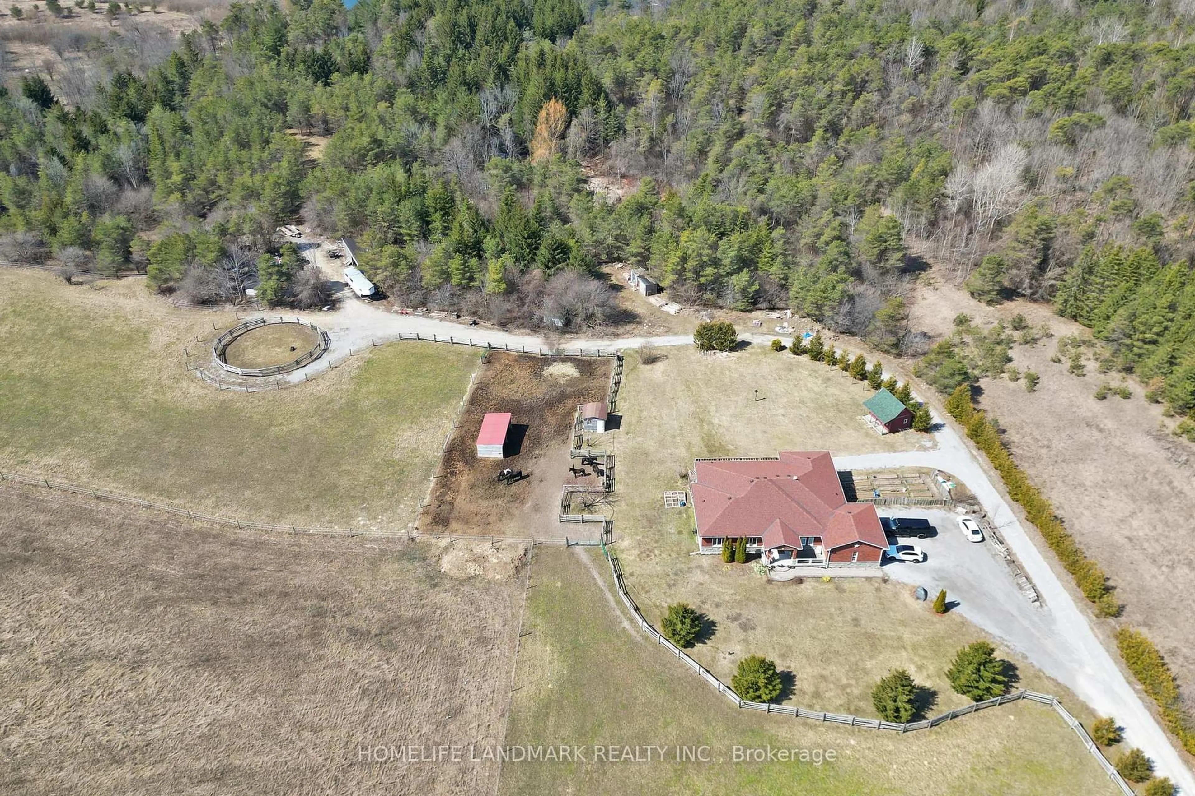 A pic from outside/outdoor area/front of a property/back of a property/a pic from drone, unknown for 3668 Harmony Rd, Oshawa Ontario L1H 8L7