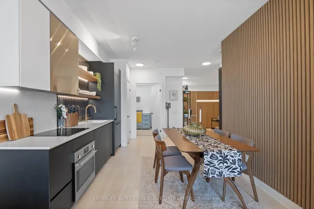 Additional property image - 1285 Queen St Unit 306