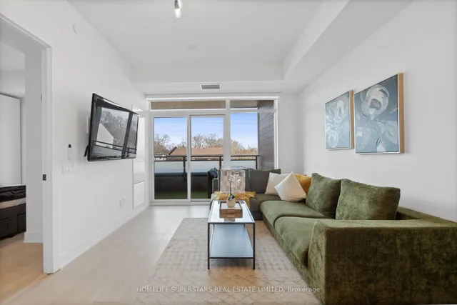 Additional property image - 1285 Queen St Unit 306