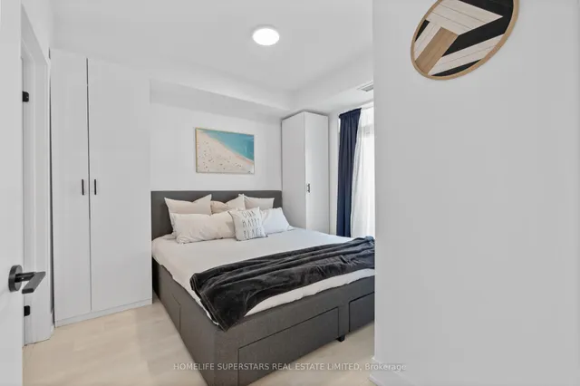 Additional property image - 1285 Queen St Unit 306