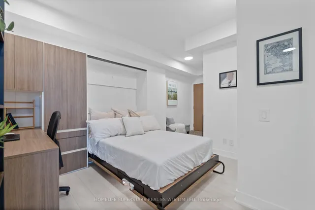 Additional property image - 1285 Queen St Unit 306