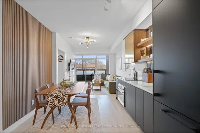 Additional property image - 1285 Queen St Unit 306