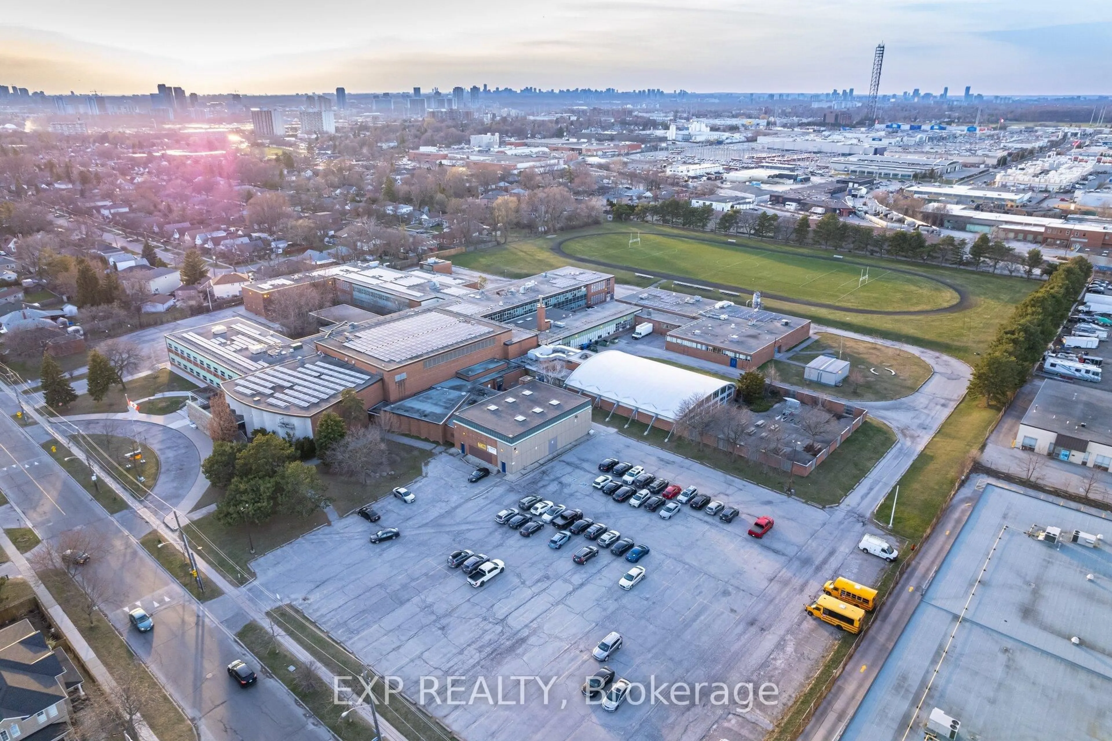 A pic from outside/outdoor area/front of a property/back of a property/a pic from drone, unknown for 60 Mendelssohn St #424, Toronto Ontario M1L 0G9