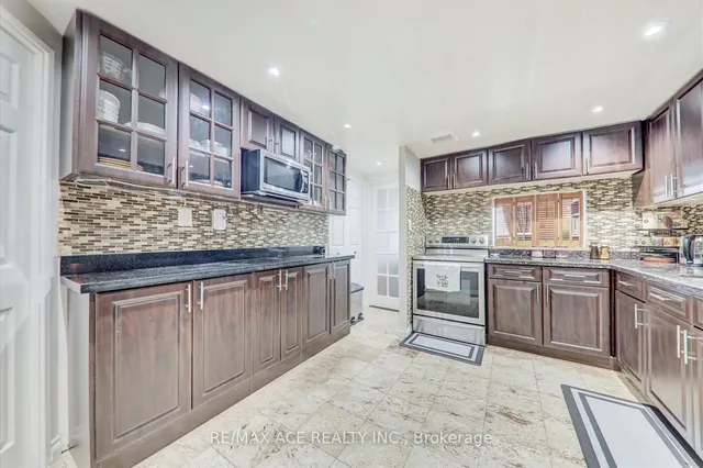 Additional property image - 2350 Bridletowne Circ Unit 1112
