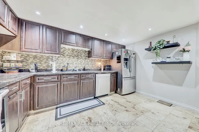 Additional property image - 2350 Bridletowne Circ Unit 1112
