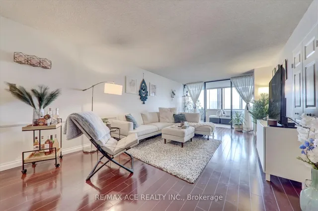 Additional property image - 2350 Bridletowne Circ Unit 1112
