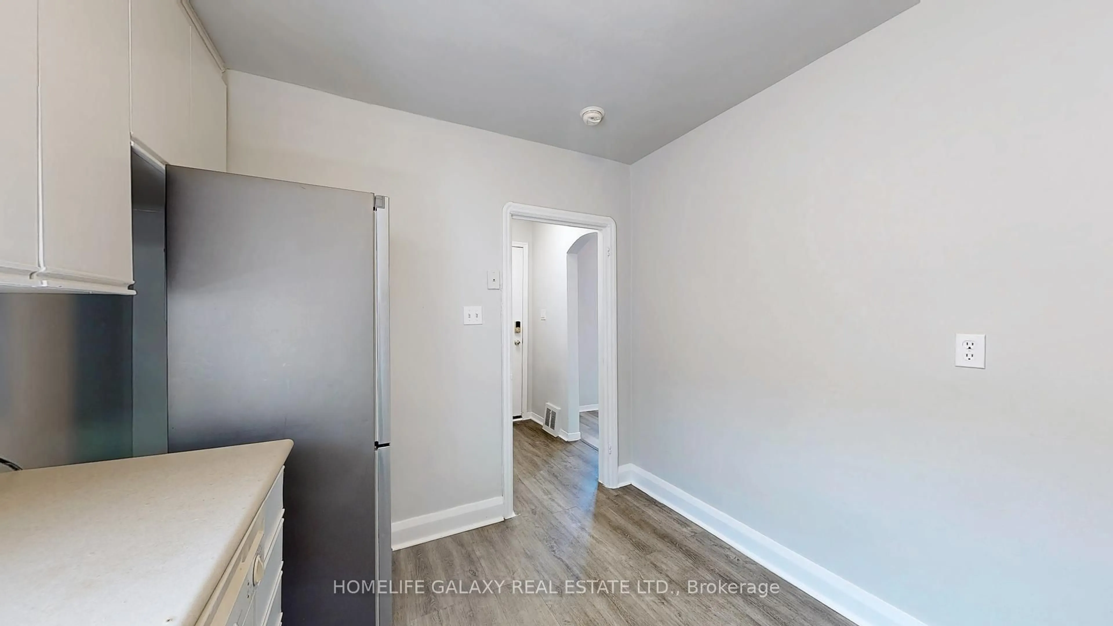 A pic of a room for 69 St Dunstan Dr, Toronto Ontario M1L 2V4