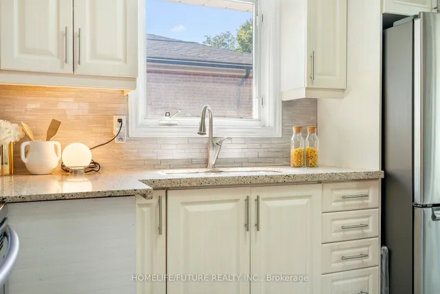 Additional property image - 25 Peking Rd