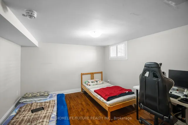 Additional property image - 25 Peking Rd
