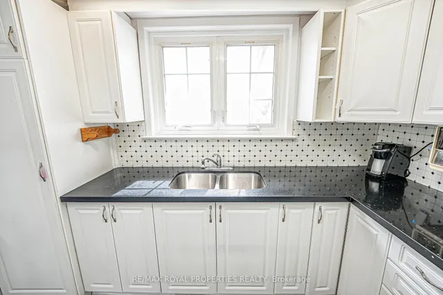Additional property image - 14 Shoreview Dr