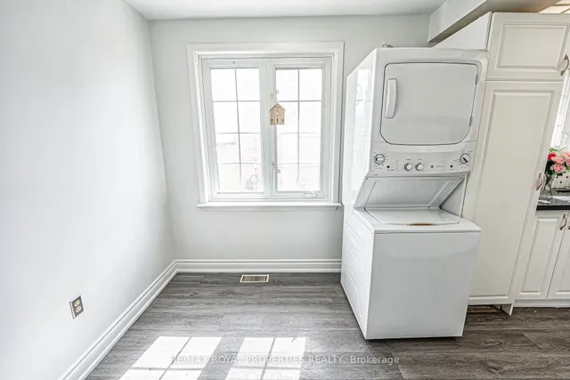 Additional property image - 14 Shoreview Dr