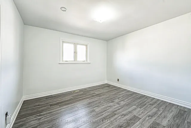 Additional property image - 14 Shoreview Dr