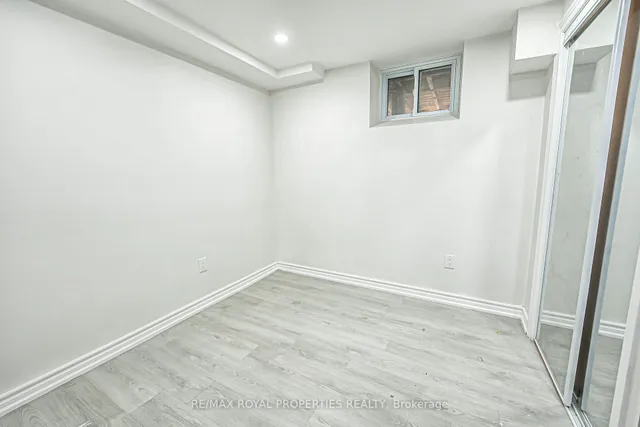 Additional property image - 14 Shoreview Dr