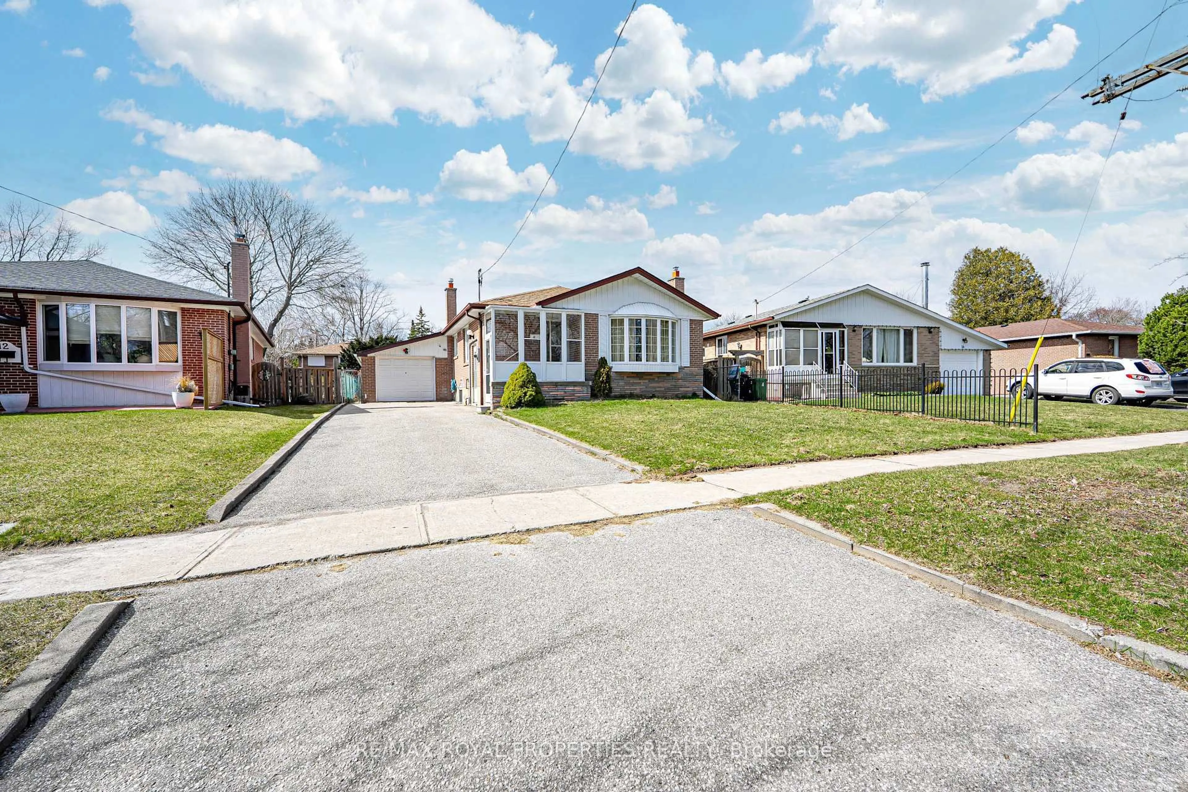 Unknown for 14 Shoreview Dr, Toronto Ontario M1E 3R2