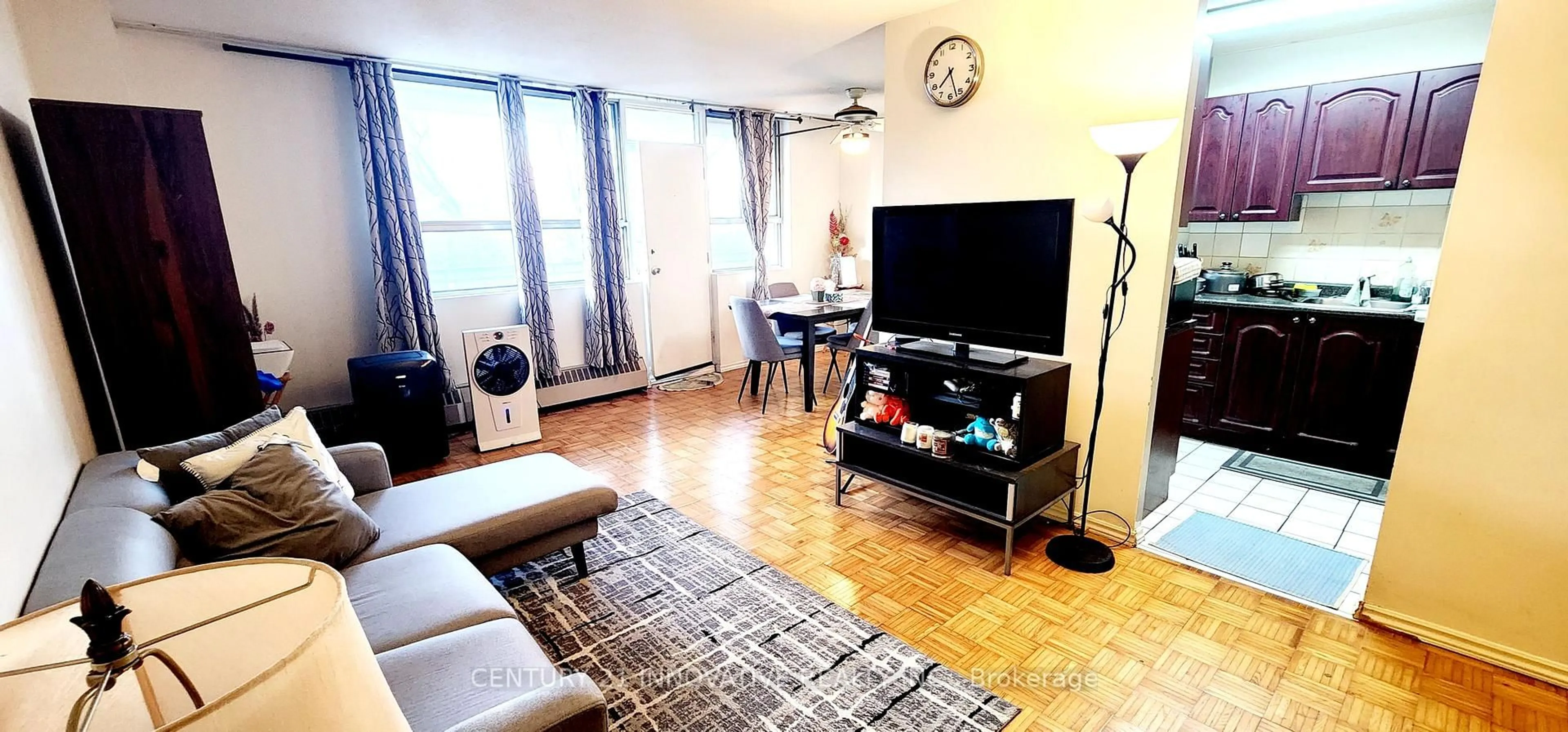 Living room with furniture, unknown for 1950 Kennedy Rd #405, Toronto Ontario M1P 4S9