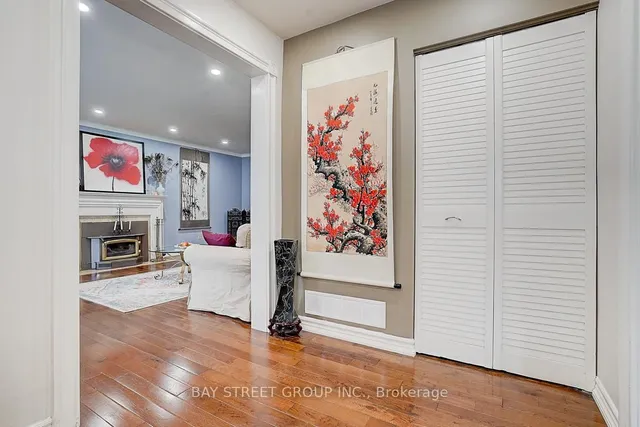 Additional property image - 4 Summerton Pl