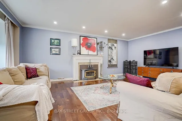 Additional property image - 4 Summerton Pl