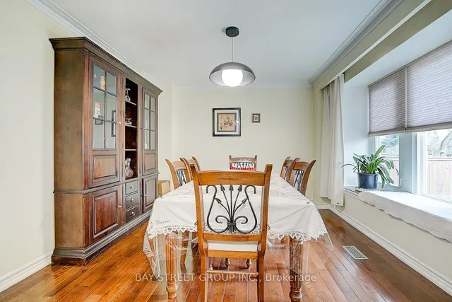 Additional property image - 4 Summerton Pl