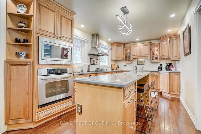 Additional property image - 4 Summerton Pl