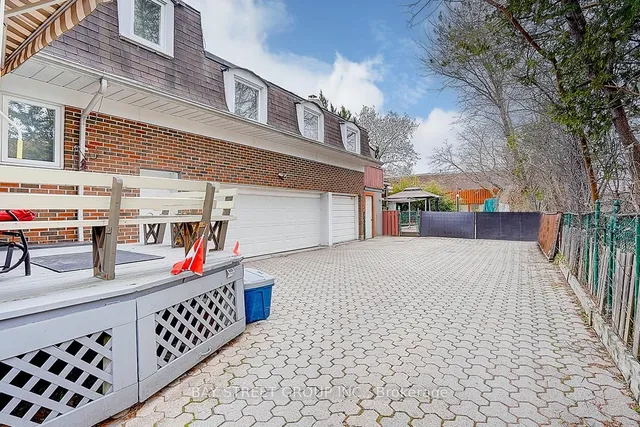 Additional property image - 4 Summerton Pl