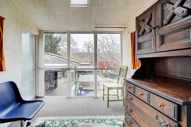 Additional property image - 4 Summerton Pl